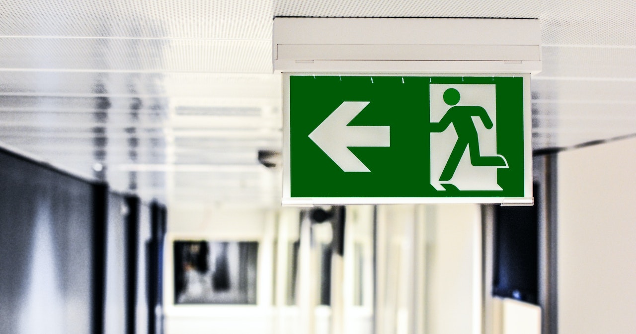 exit 
